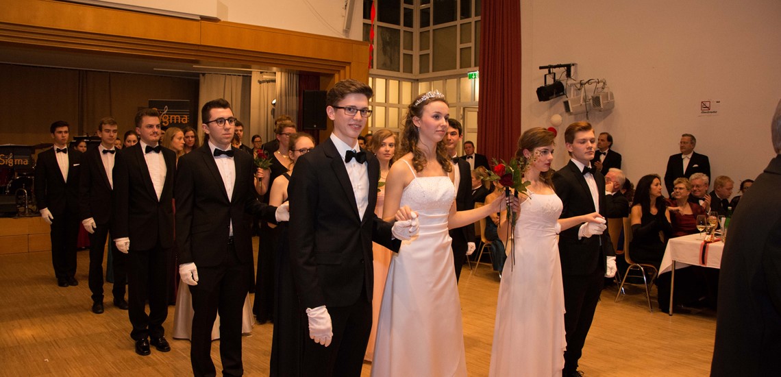 Am Samstag, den 28. Jänner 2017 stand das Don Bosco Haus wieder ganz im Zeichen des Pfarrenballs, einer gemeinsamen Veranstaltung der Pfarren Hietzing, Ober St. Veit, Unter St. Veit und Bossigasse.